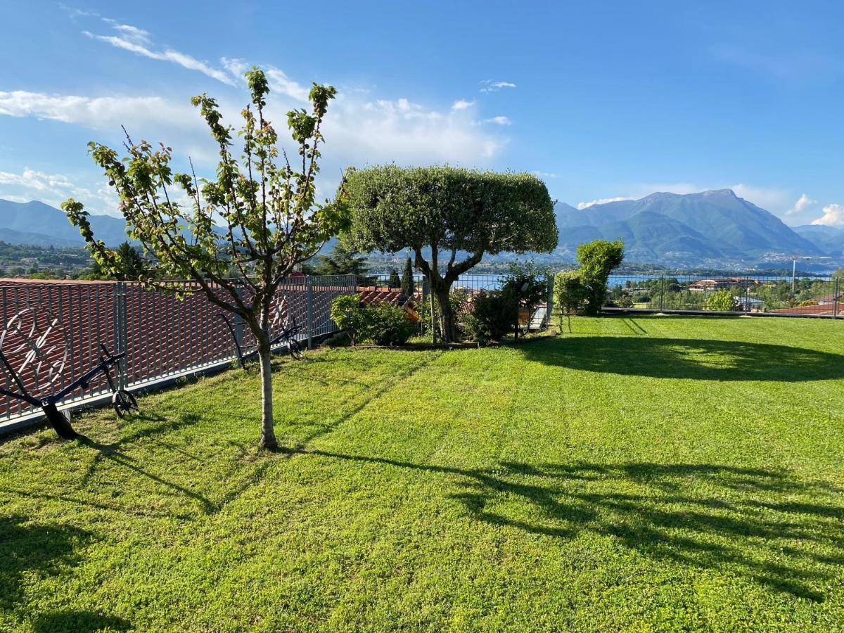 Flowers & Garden Apartment Con Vista Lago Манерба-дель-Гарда Экстерьер фото